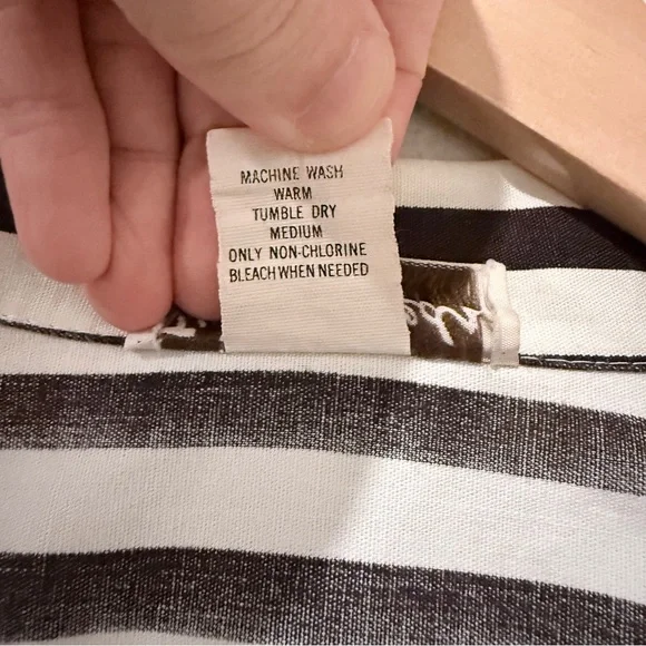 Boutique Oversized Boxy Bold Striped Button Down Coastal Minimalist Resort Retro - Picture 4 of 8